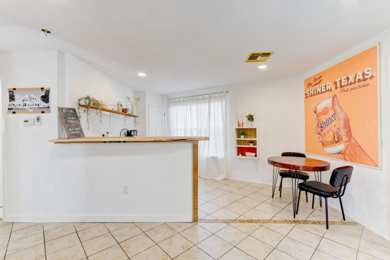 Downtown - Shiner Bungalow At Beer Ranch Project Wimberley Bagian luar foto